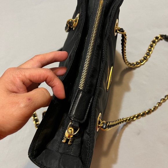 Prada chain strap bag tote - Picture 4 of 12